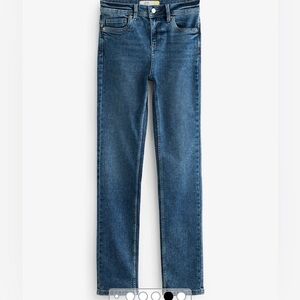SuperSoft Jeans Women’s Sz 9 Dark Blue Slim High waisted Inseam 29”
Waist 27”